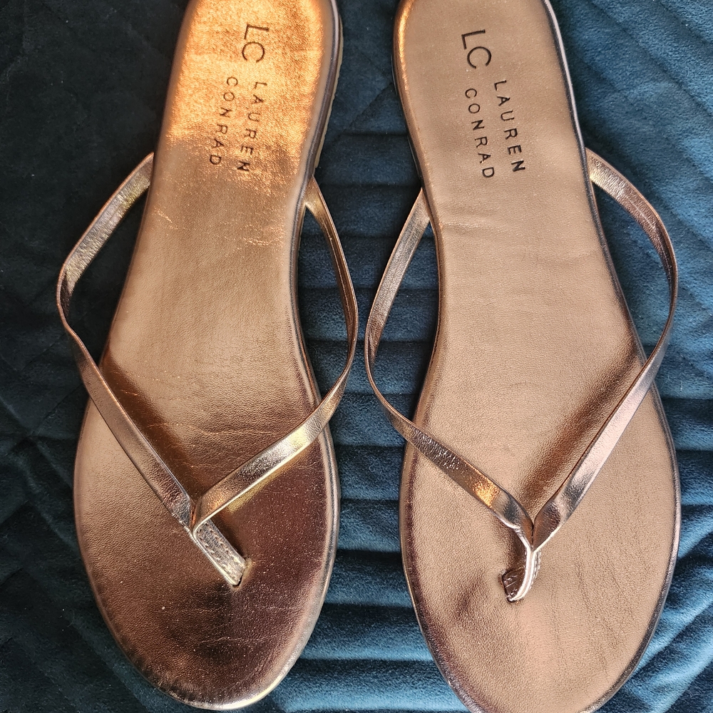LC Lauren Conrad Women's Metallic Sandals